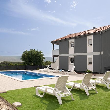 Apartments Zanic With Private Swimming Pool And Sea View Стариград-Пакленица Экстерьер фото